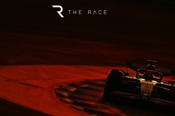 包含阿斯顿马丁轻取红牛二队,拉塞尔关键制胜的词条 包含阿斯顿马丁轻取红牛二队,拉塞尔关键制胜的词条