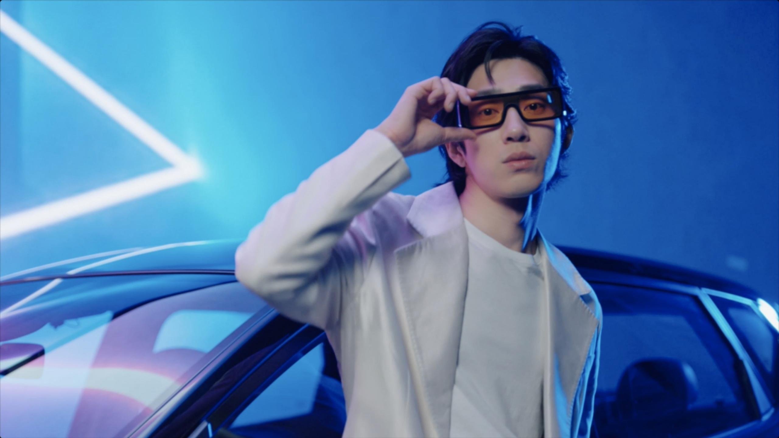 跨界统治力,猛龙碾压绿军,浓眉在F1赛道接管年度争冠